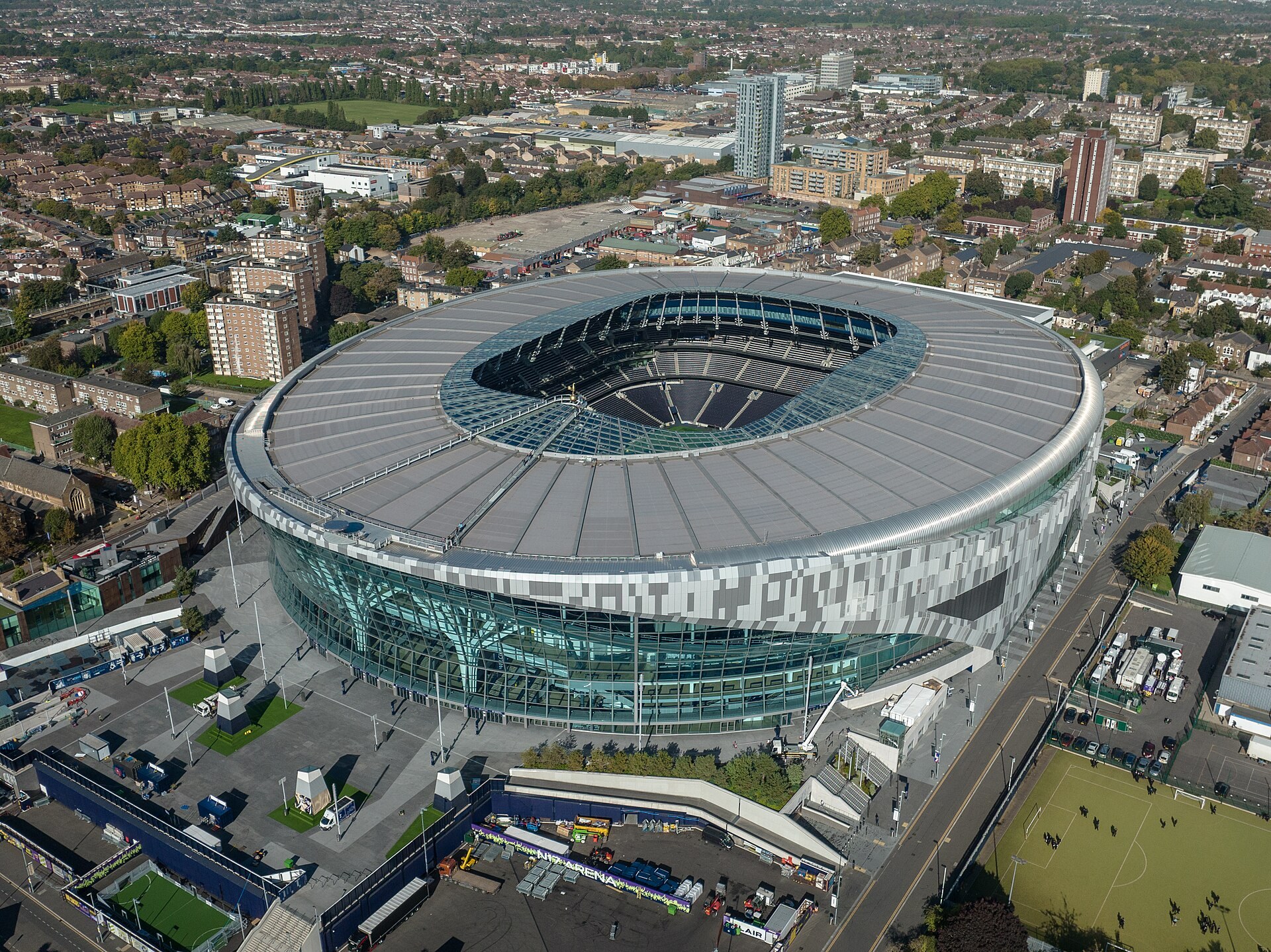 Tottenham Expands HPE Deal With Outdoor Wi-Fi 7 and AI Network Operations Tottenham Expands HPE Deal With Outdoor Wi-Fi 7 and AI Network Operations