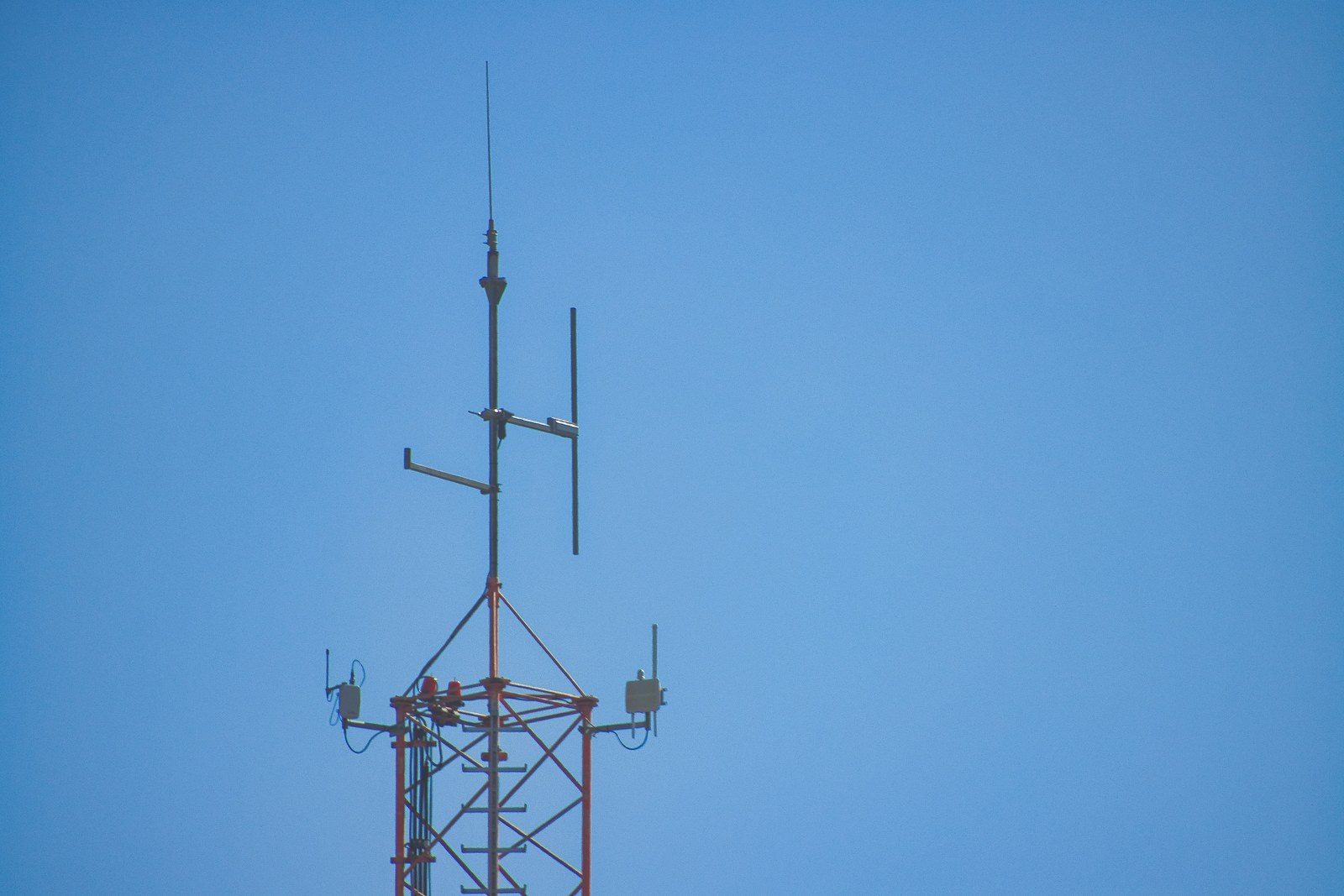 LoRaWAN gateway and antenna installed on an outdoor mast